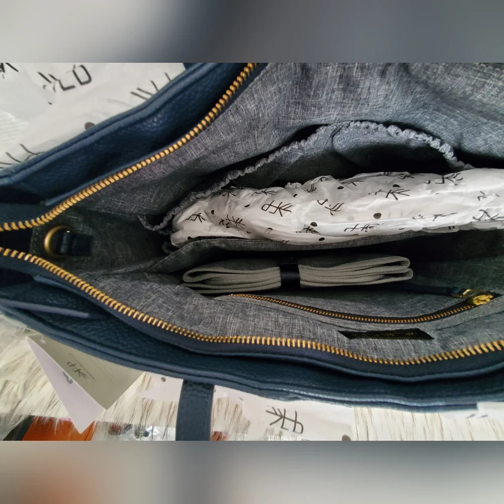 Freshly Picked Everyday Tote Diaper Bag Navy Blue Faux Leather Insulated Pocket